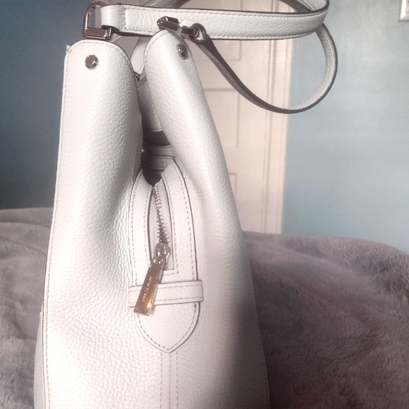 Kate Spade New York Leila Medium Triple Compartment Shoulder Bag - Picture 11 of 16